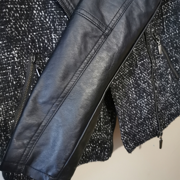 Dynamite Casual Jacket - Picture 9 of 9